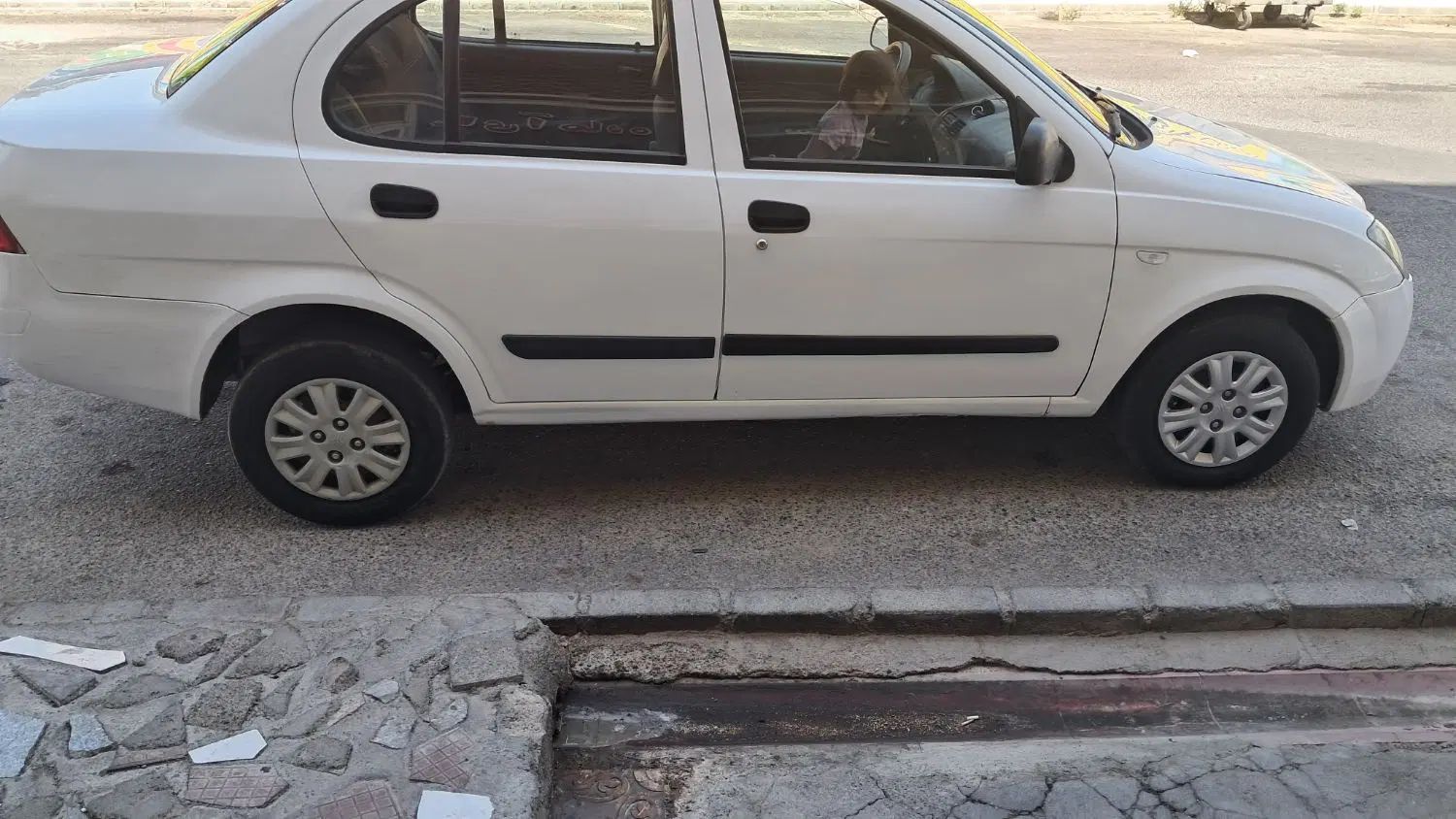 تیبا صندوق دار EX - 1390