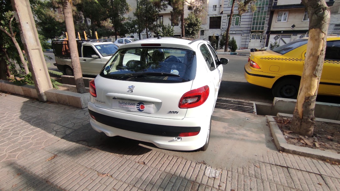 پژو 207 اتوماتیک TU5P - 1404