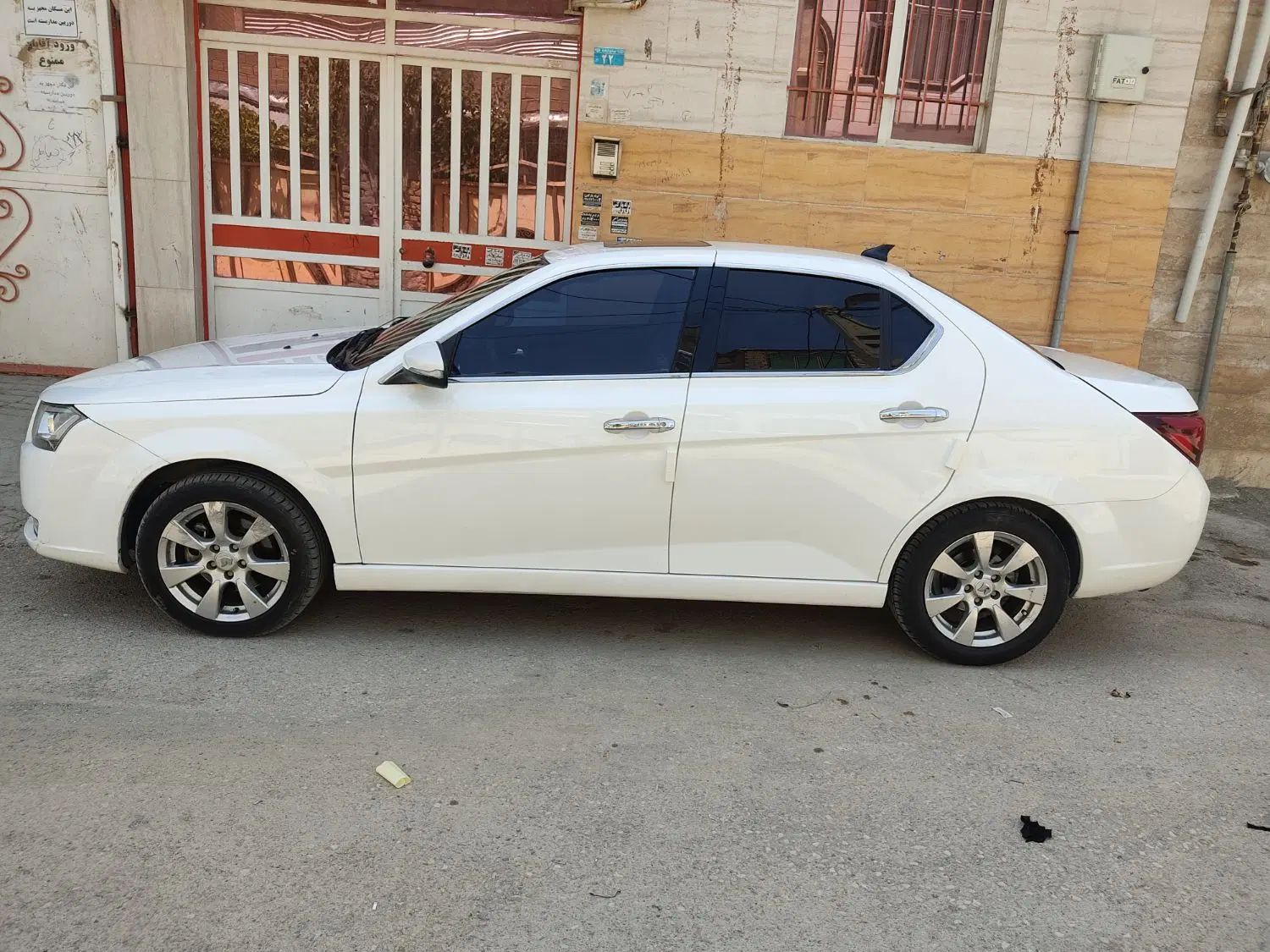دنا پلاس توربو 6 دنده - 1401
