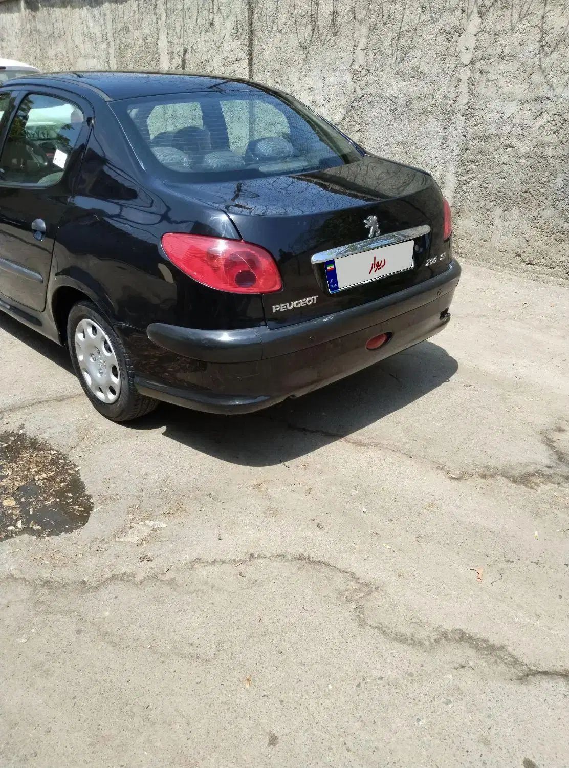 پژو ۲۰۶ صندوق دار v8 - 1394