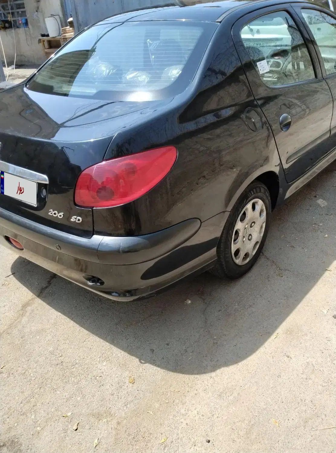 پژو ۲۰۶ صندوق دار v8 - 1394