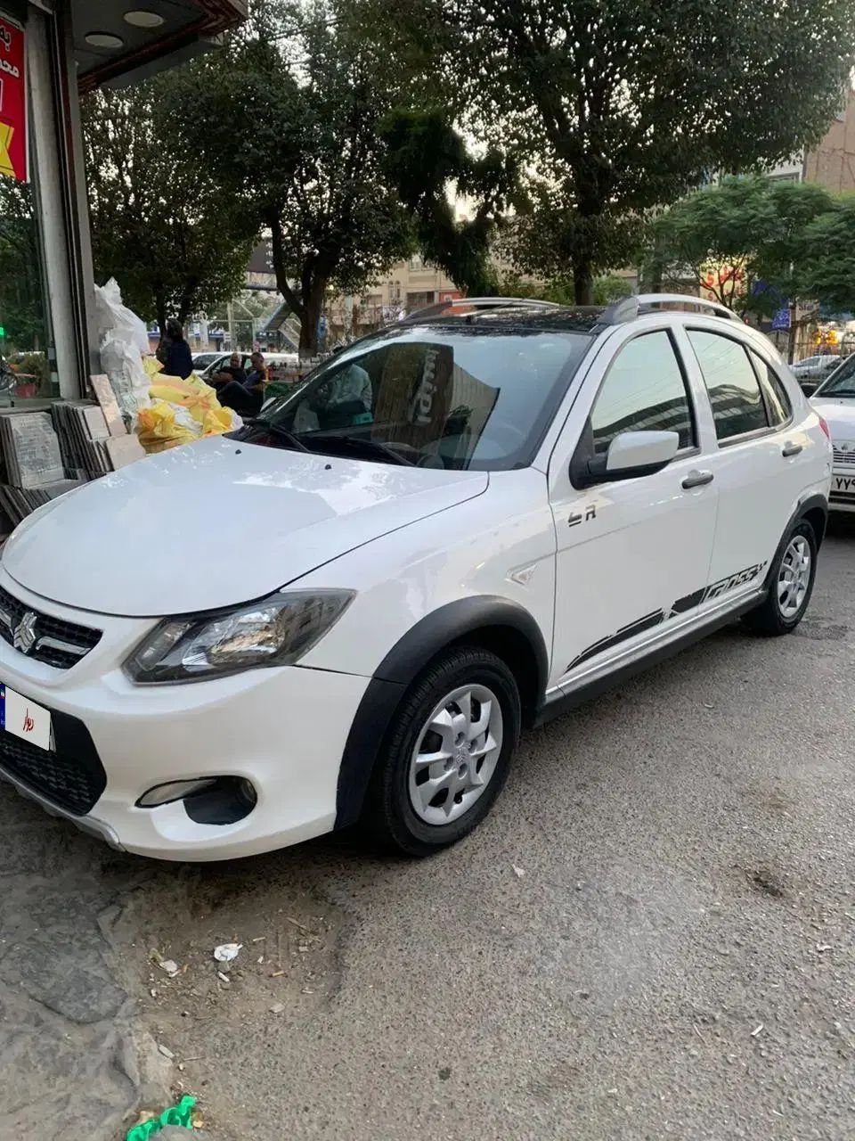 کوییک R دنده‌ای - 1399