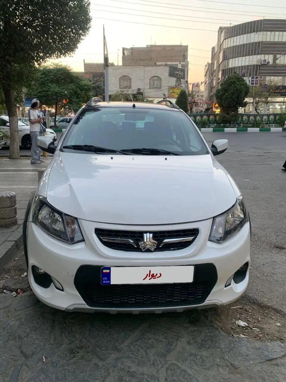 کوییک R دنده‌ای - 1399