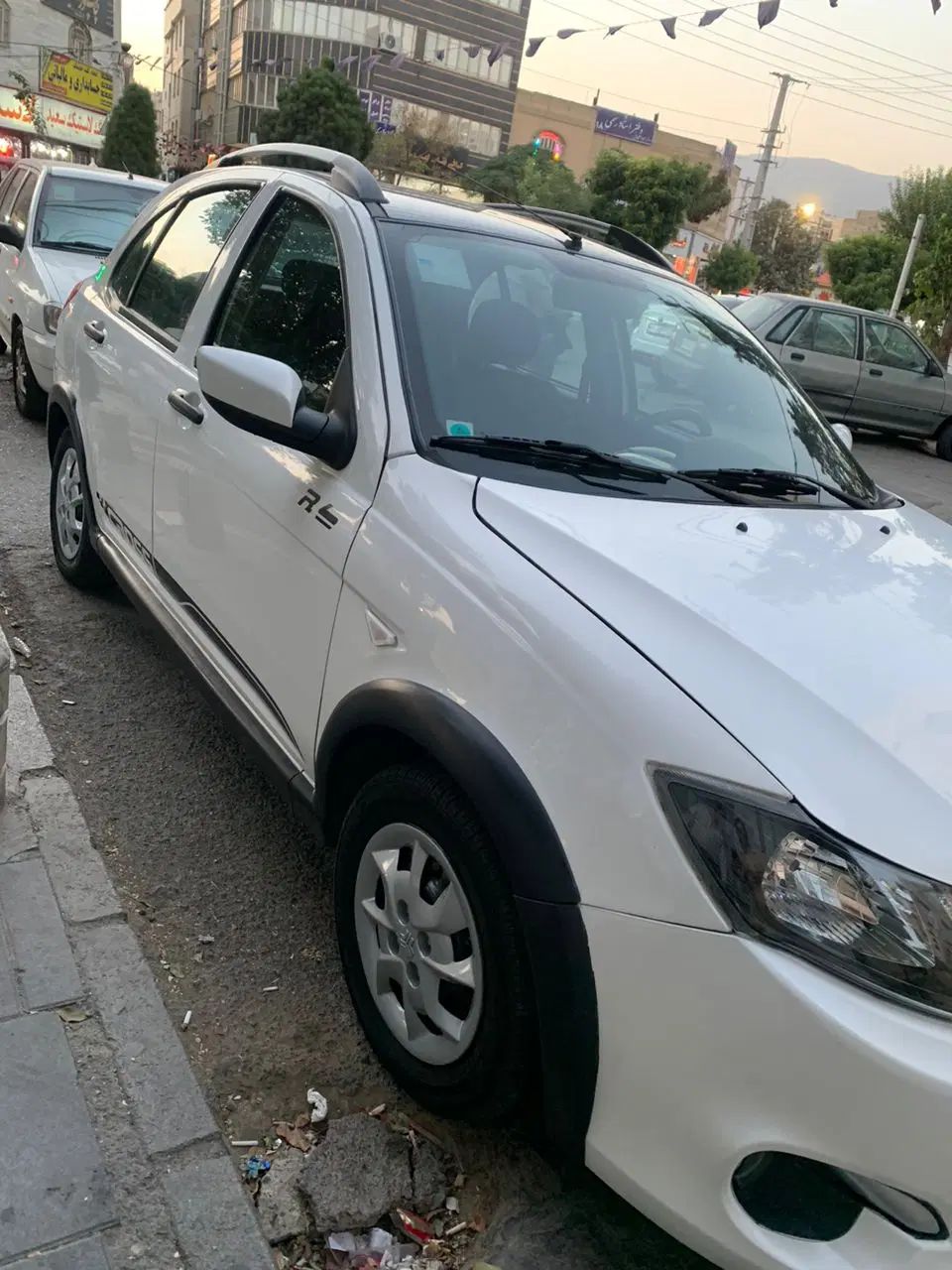 کوییک R دنده‌ای - 1399