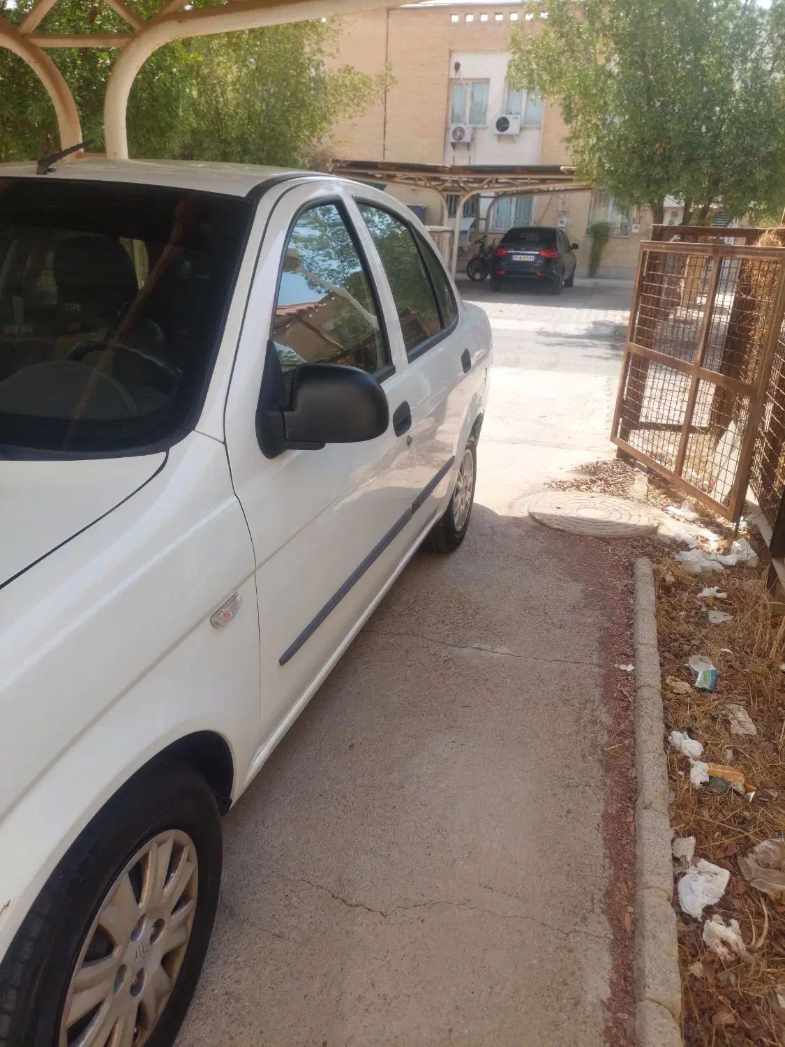 تیبا صندوق دار SX - 1400