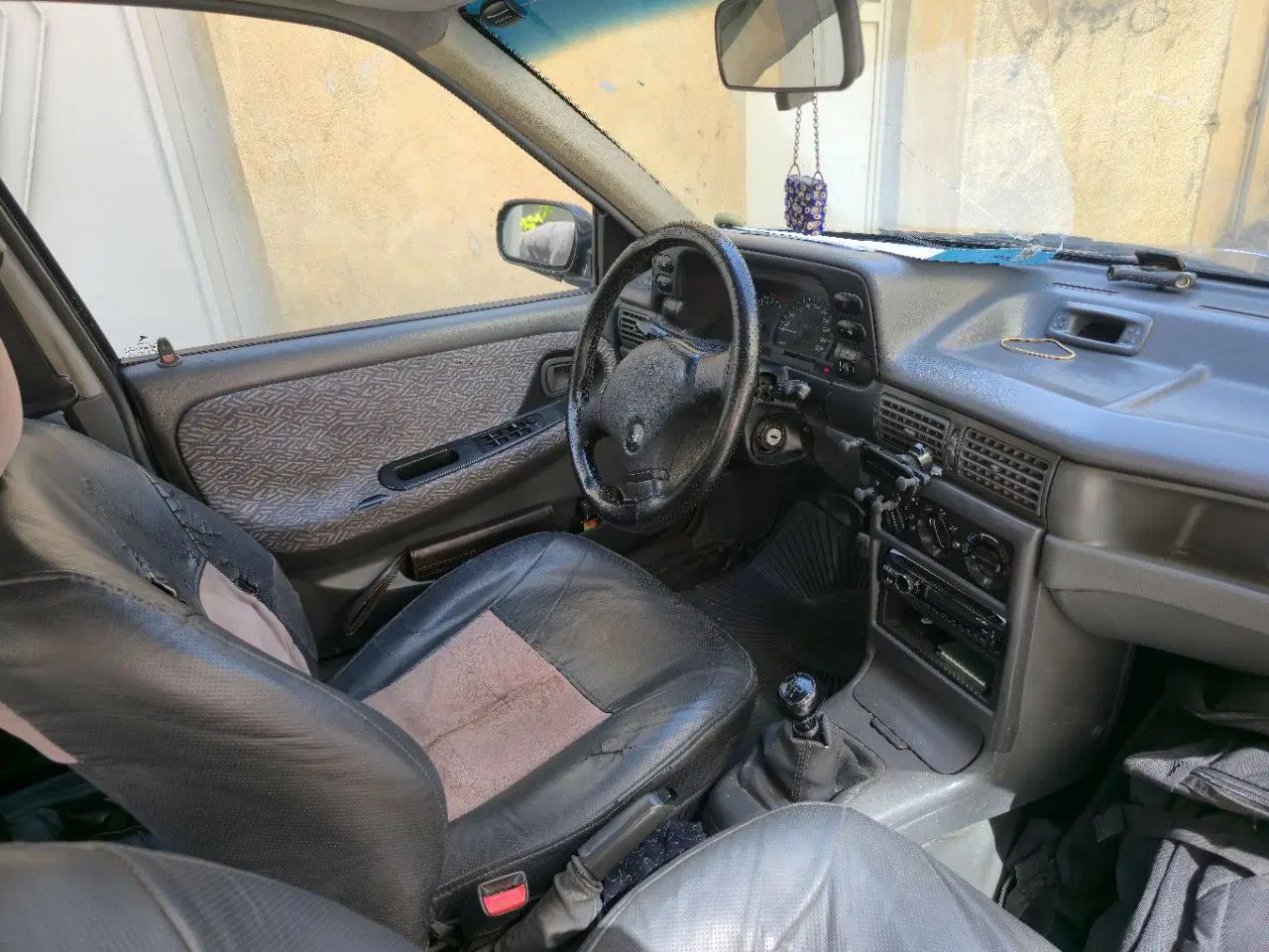 دوو سیلو سدان - 1381
