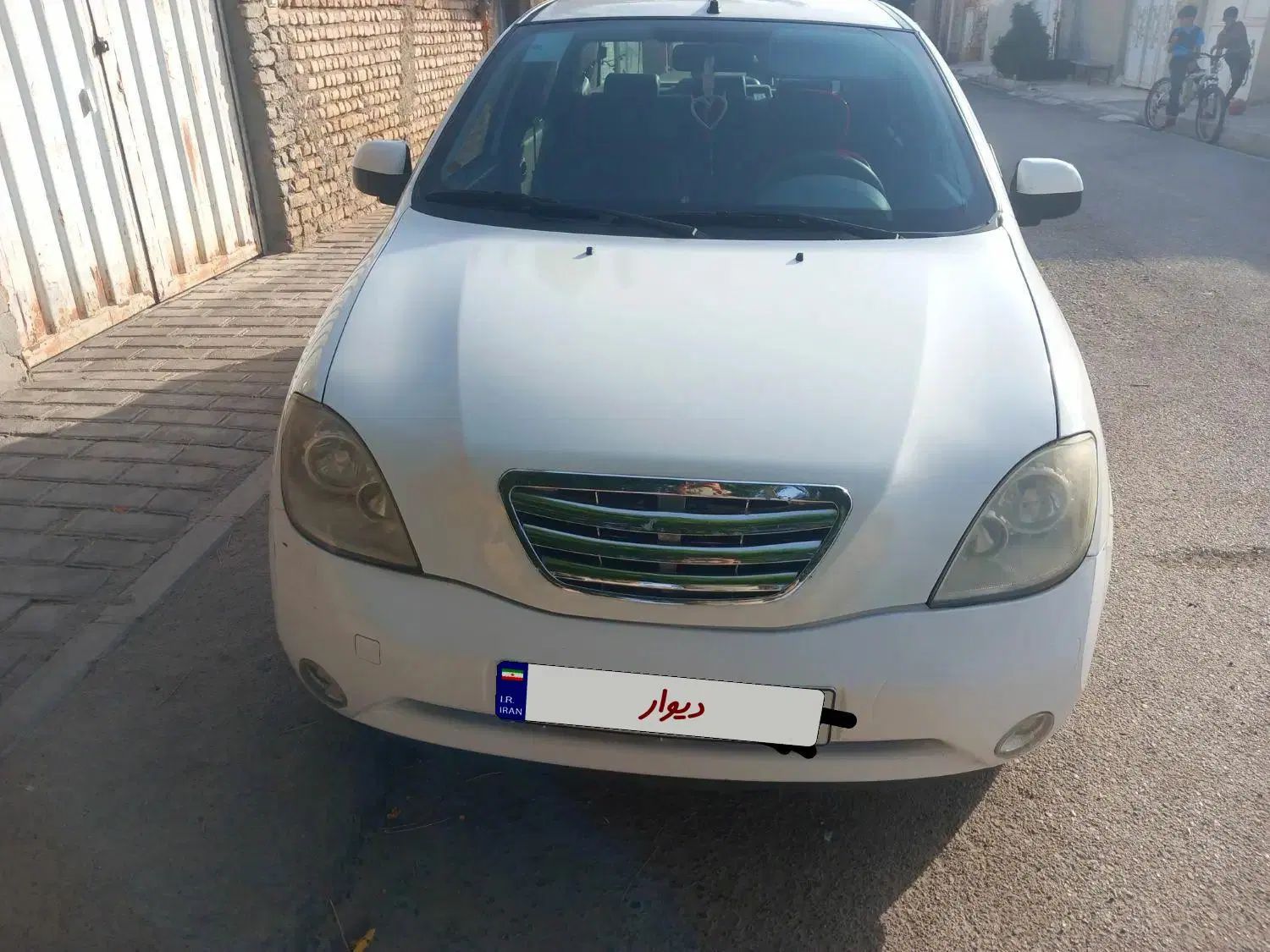 تیبا صندوق دار SX - 1399