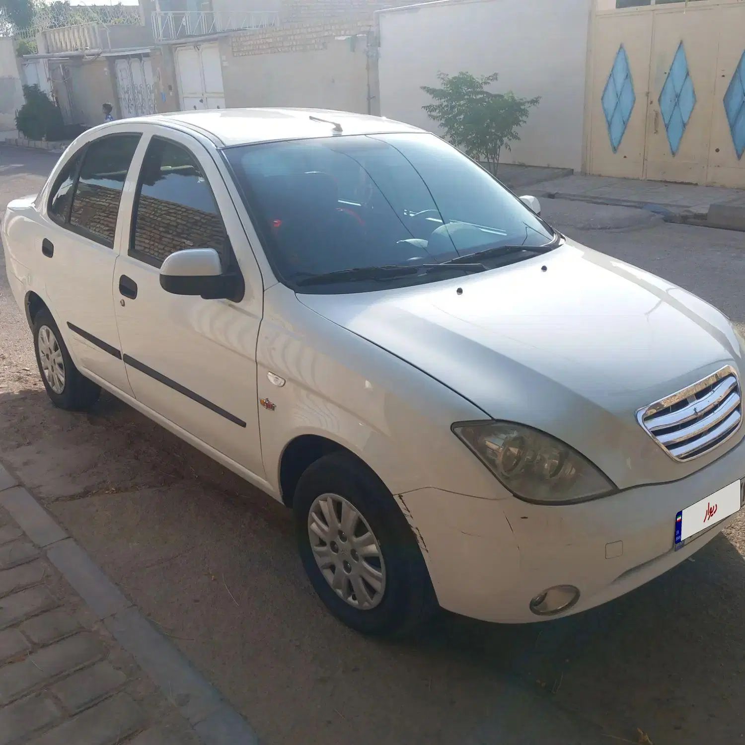 تیبا صندوق دار SX - 1399