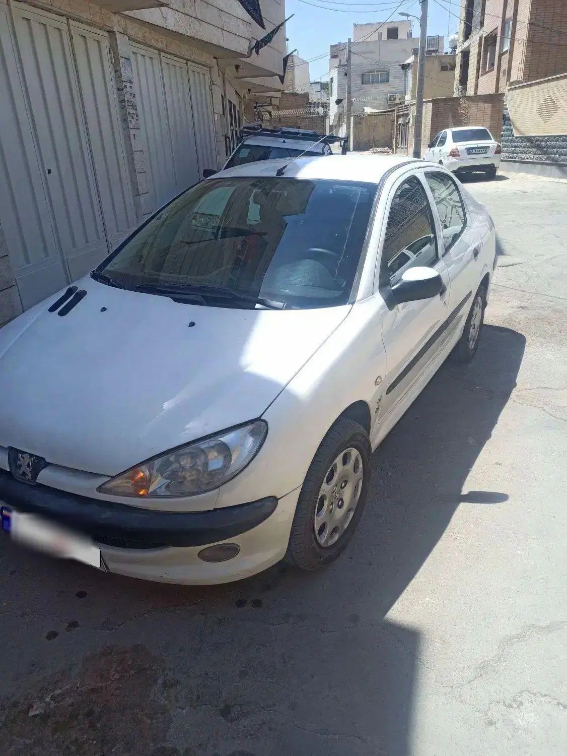 پژو ۲۰۶ صندوق دار v8 - 1393