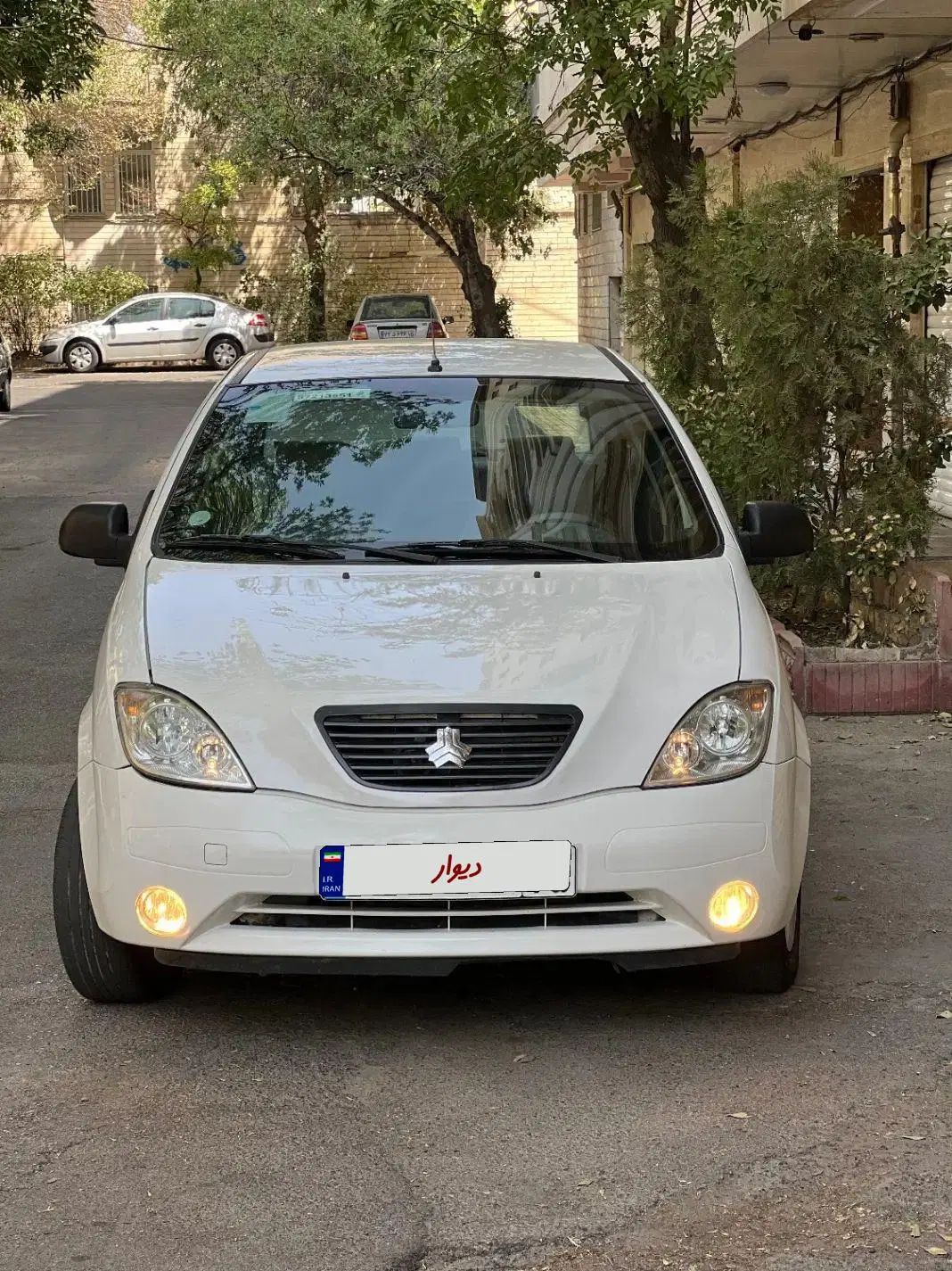 تیبا صندوق دار SX - 1401