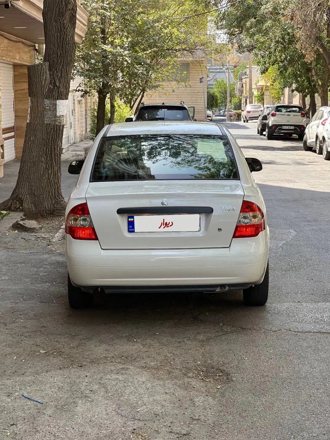 تیبا صندوق دار SX - 1401