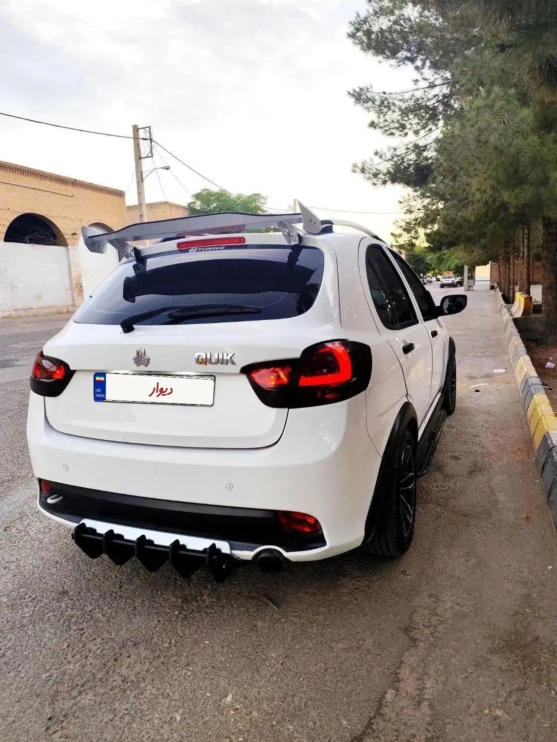 کوییک R دنده‌ای - 1399