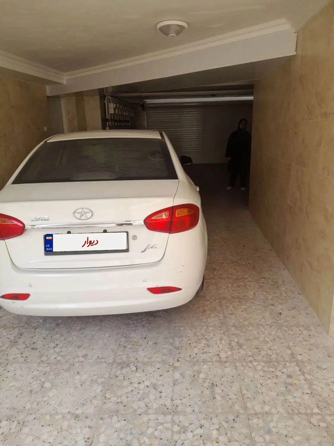 جک J4 اتوماتیک ساده - 1401