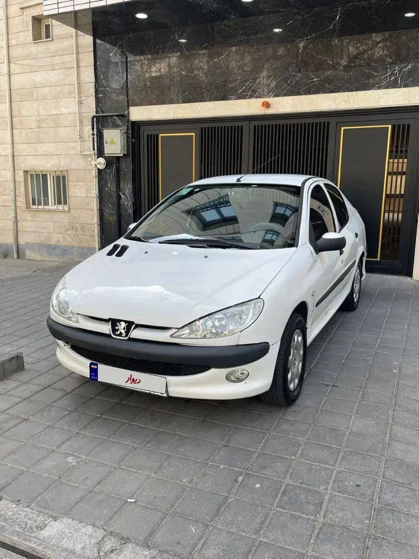 پژو ۲۰۶ صندوق دار v8 - 1393