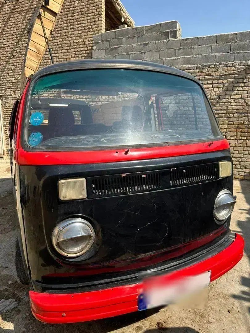 فولکس ون T2 - 1990