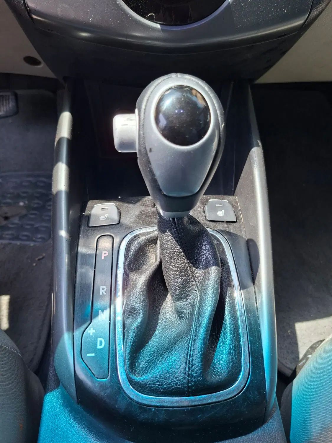 کیا سراتو 2.0 لیتر اتوماتیک GT لاین - 2012
