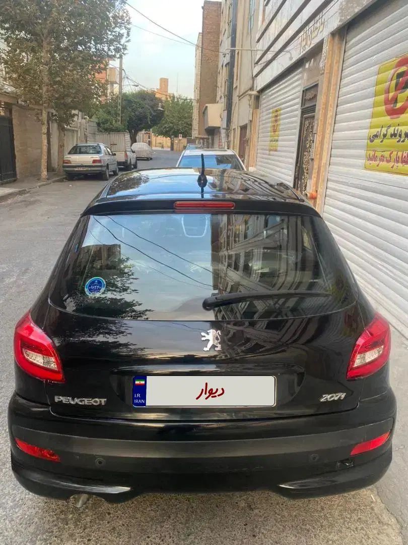 پژو 207 پانوراما دنده‌ای - 1400