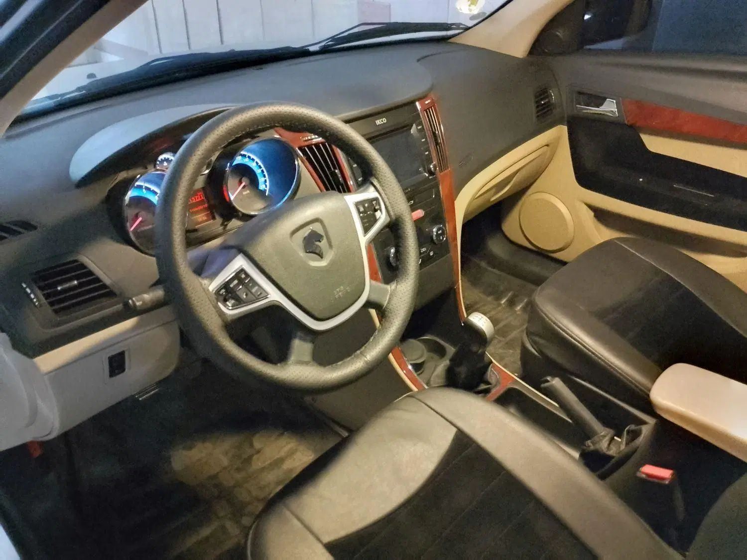 دنا پلاس تیپ ۲ سانروف ۴ ایربگ - 1399