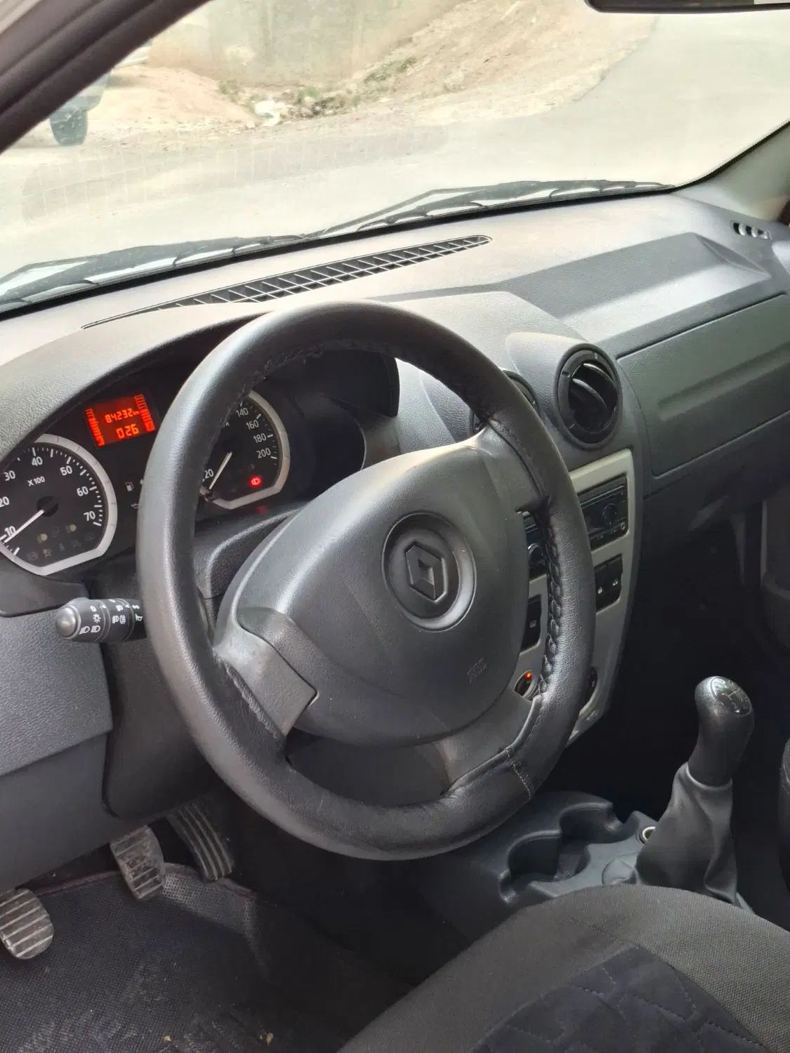 رنو تندر 90 E2 - 1396
