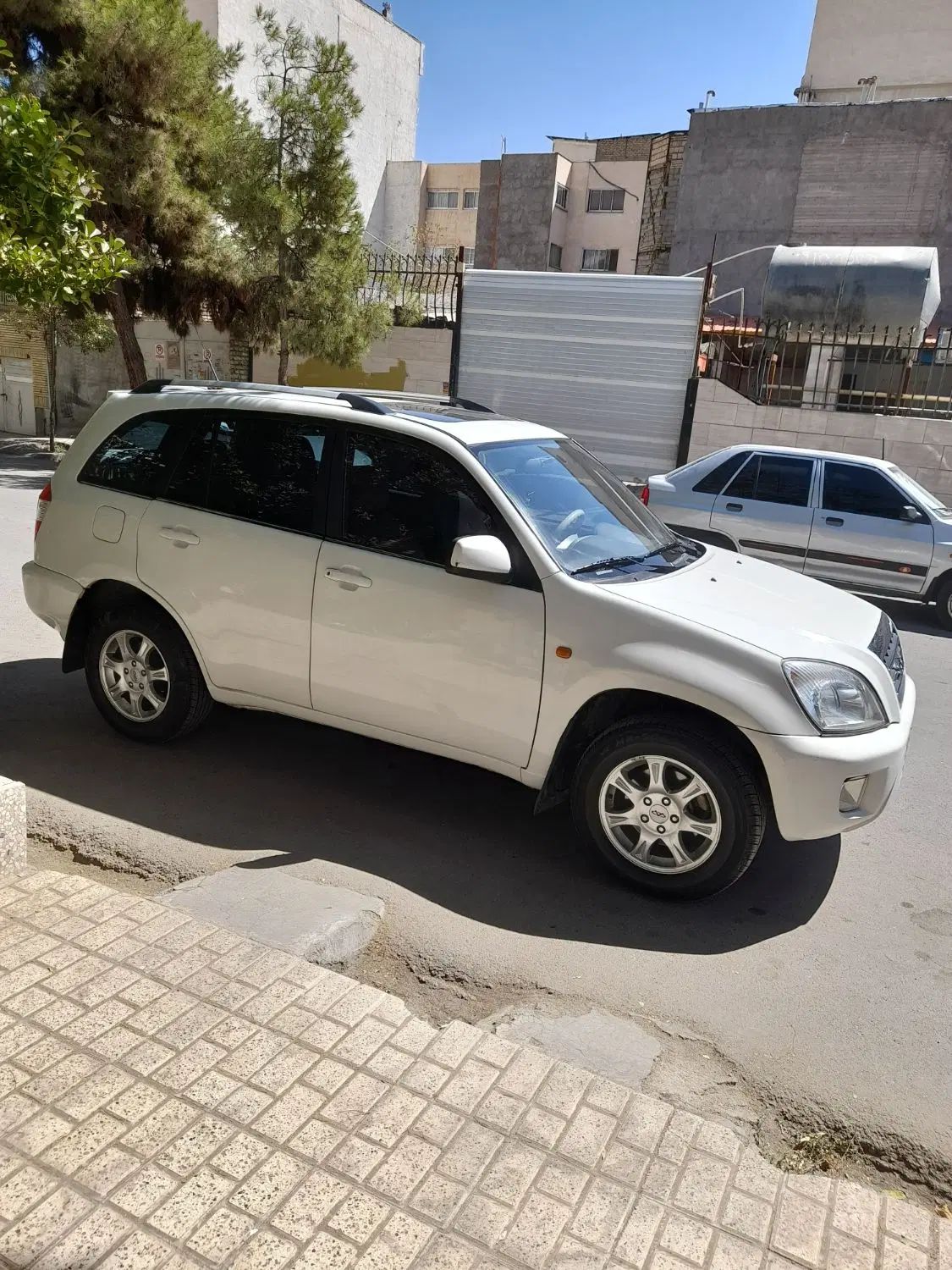 ام وی ام X33 دنده‌ای ساده - 1393