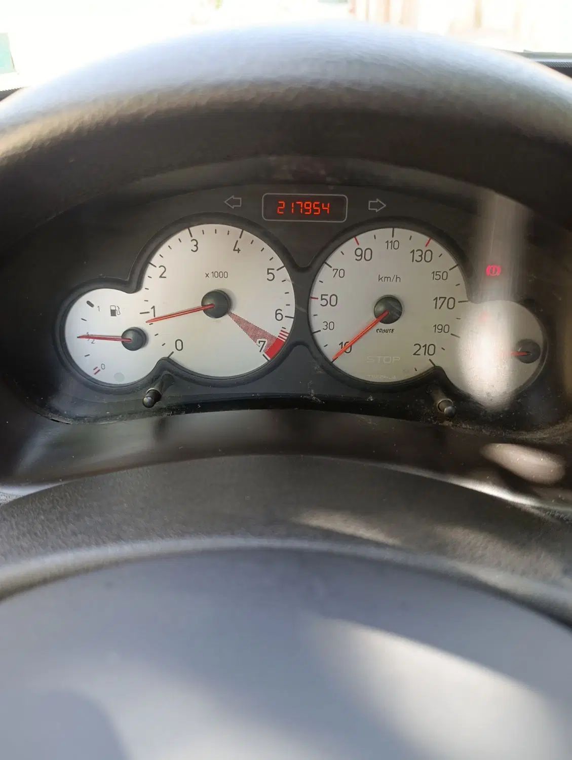 پژو ۲۰۶ صندوق دار v8 - 1393