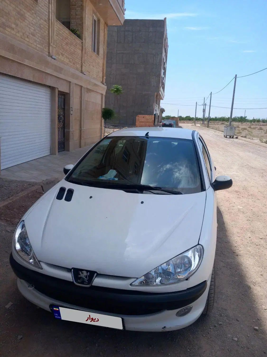 پژو ۲۰۶ صندوق دار v8 - 1396