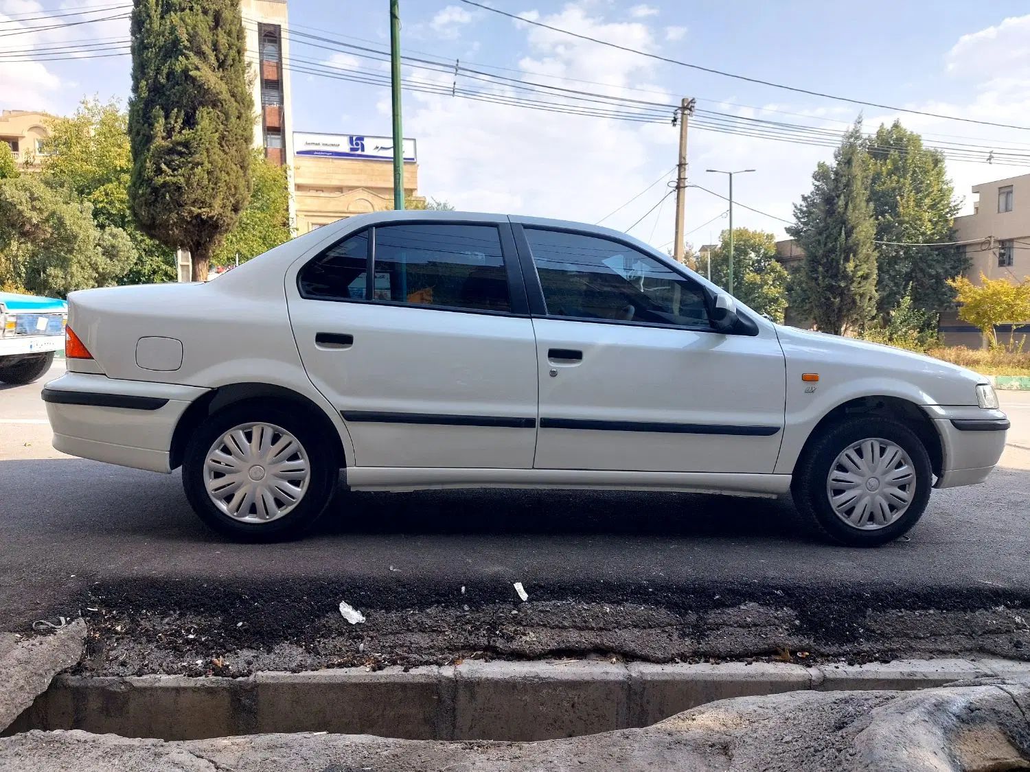 سمند LX XU7 - 1399