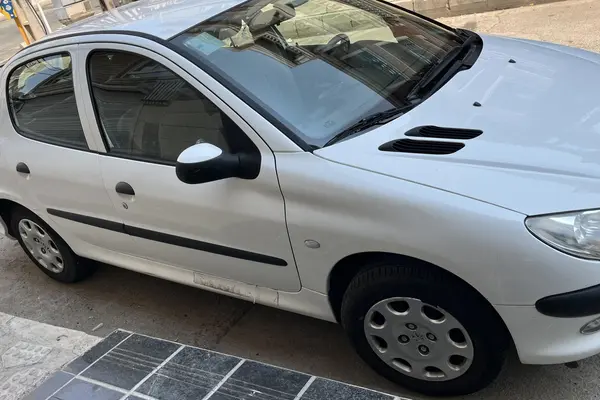 پژو ۲۰۶ صندوق دار v8 - 1398