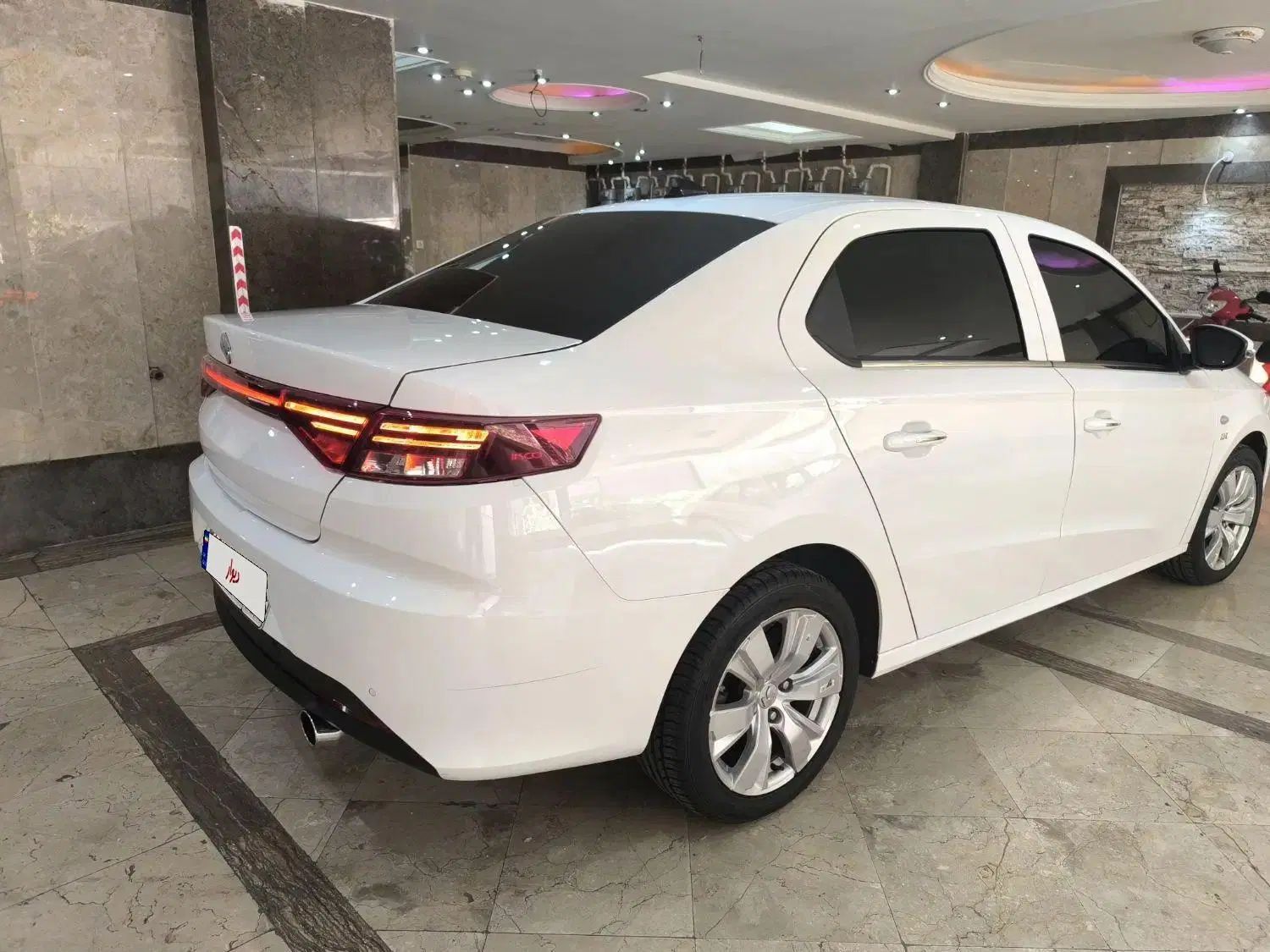 تارا اتوماتیک V4 LX - 1402