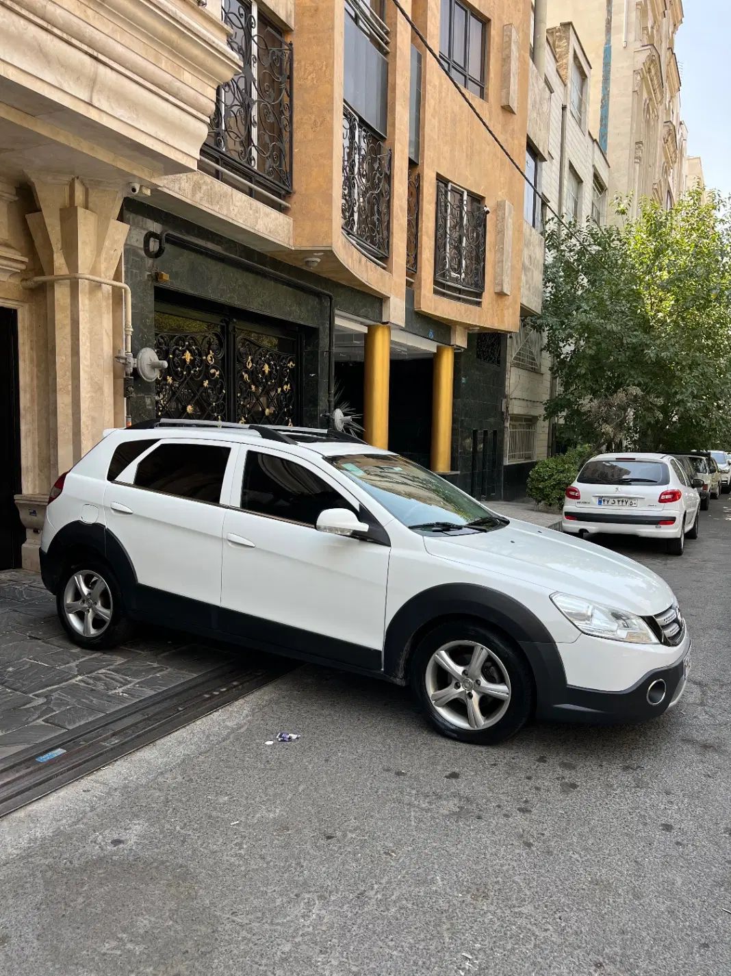 دانگ فنگ H30 کراس اتوماتیک - 1396