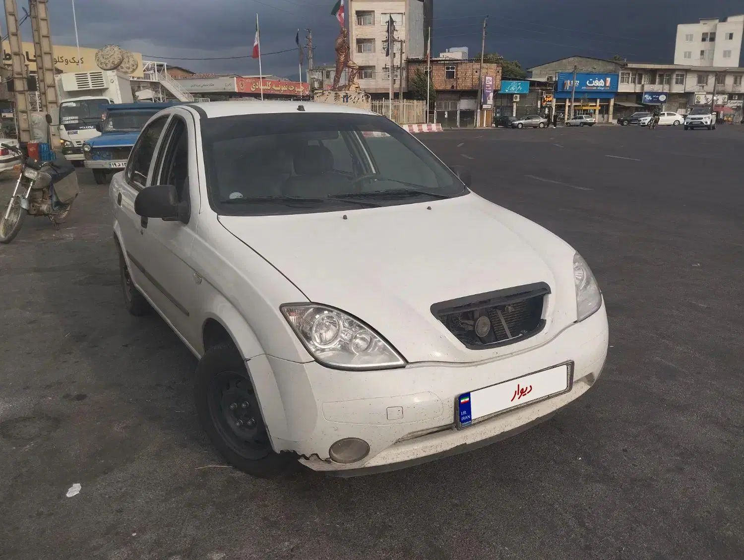 تیبا صندوق دار SX - 1400