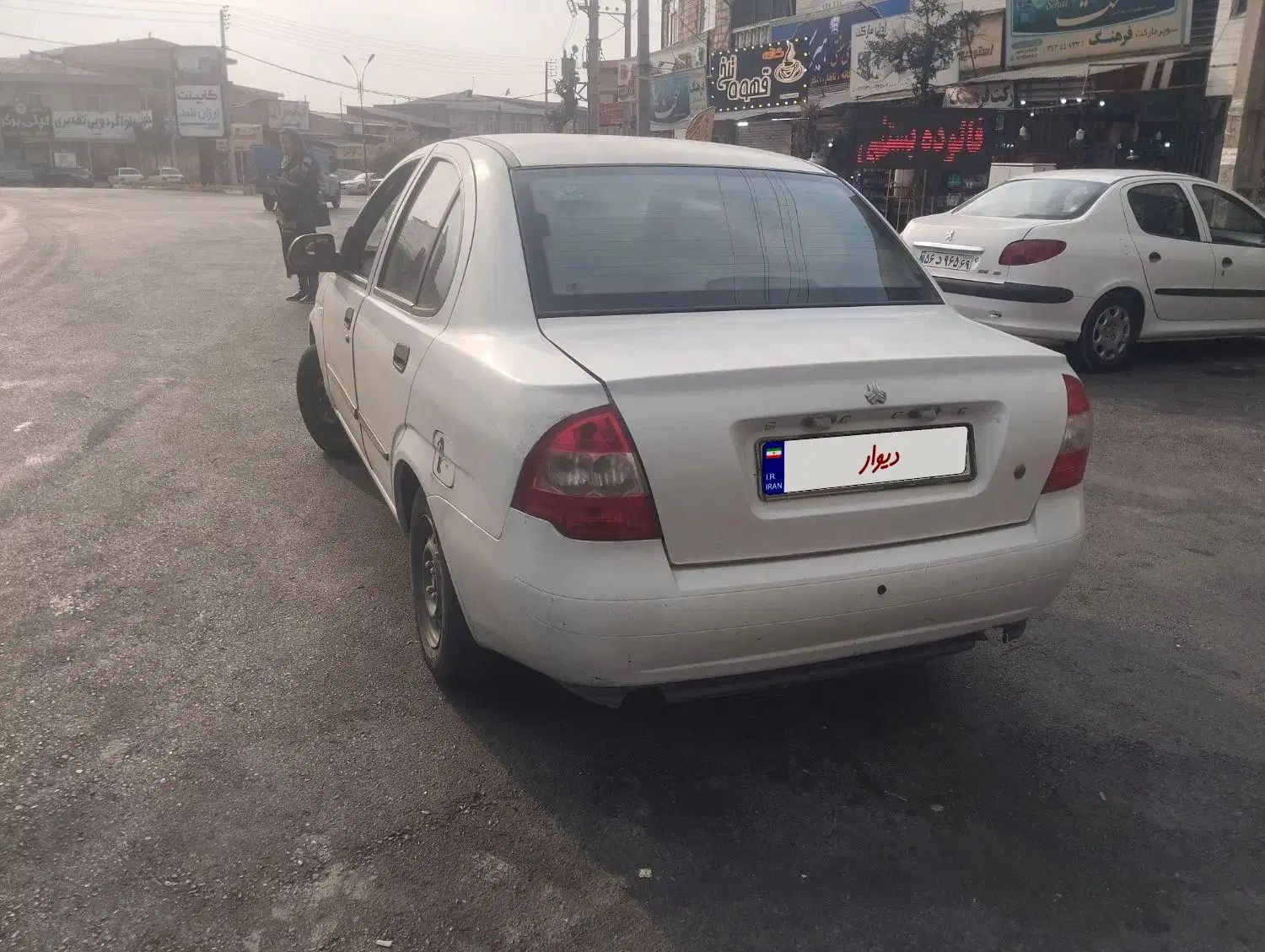 تیبا صندوق دار SX - 1400
