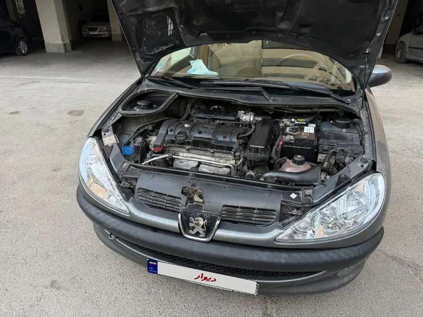 پژو ۲۰۶ صندوق دار v8 - 1395