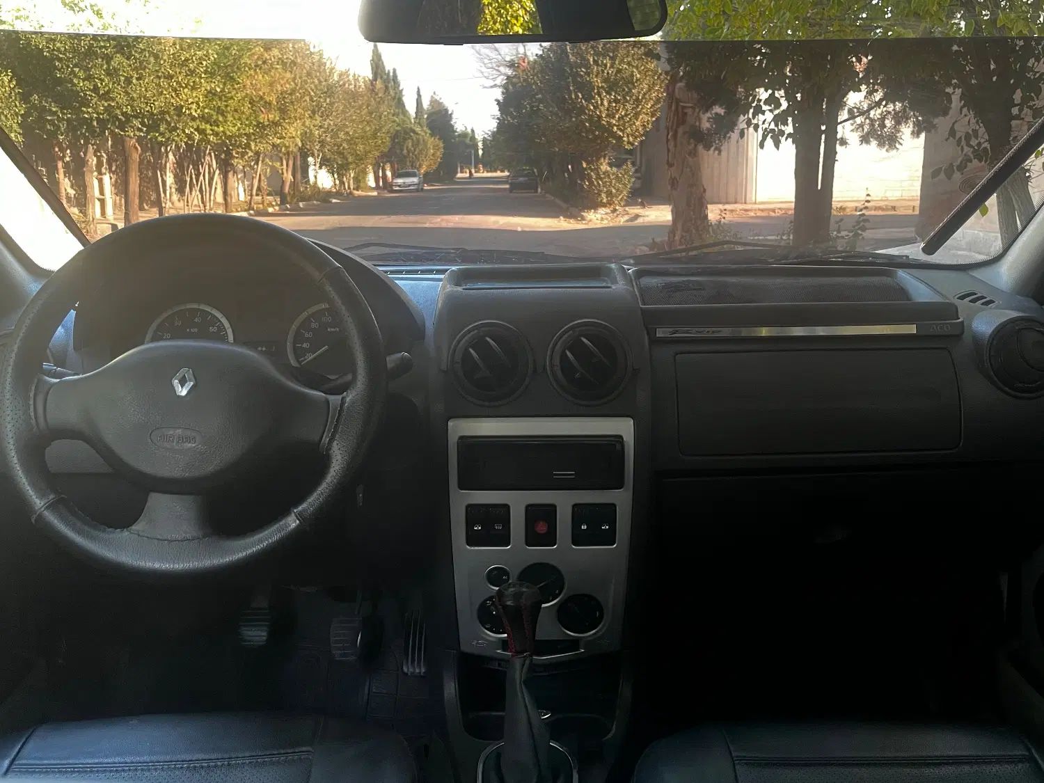 رنو تندر 90 E2 - 1389