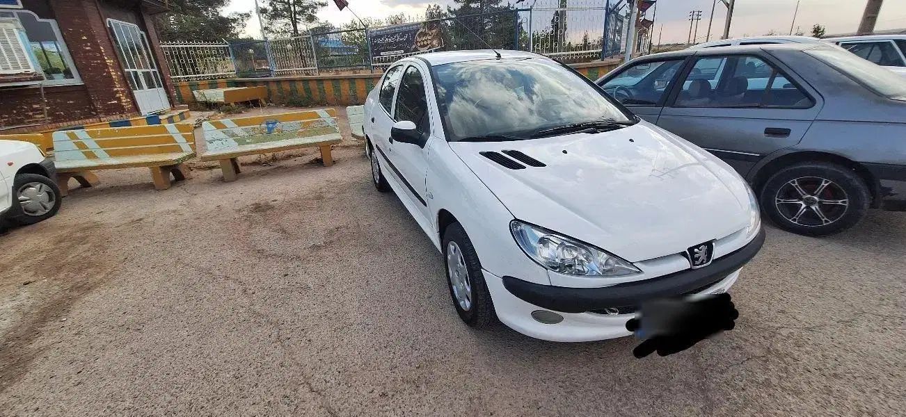 پژو ۲۰۶ صندوق دار v8 - 1392