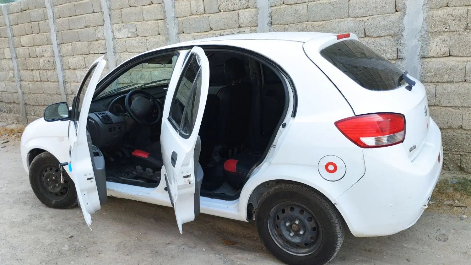 تیبا صندوق دار SX - 1394
