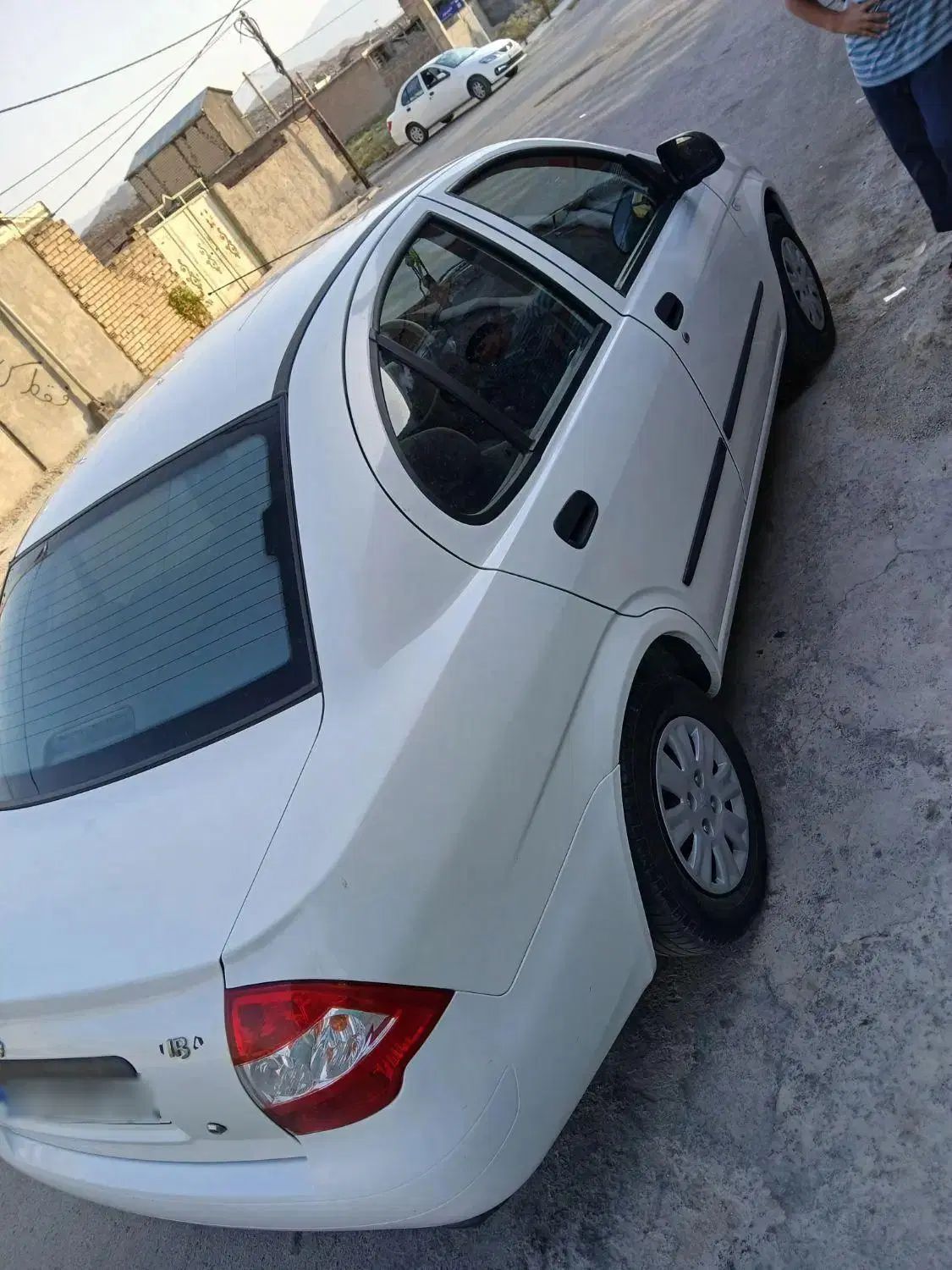 تیبا صندوق دار SX - 1400