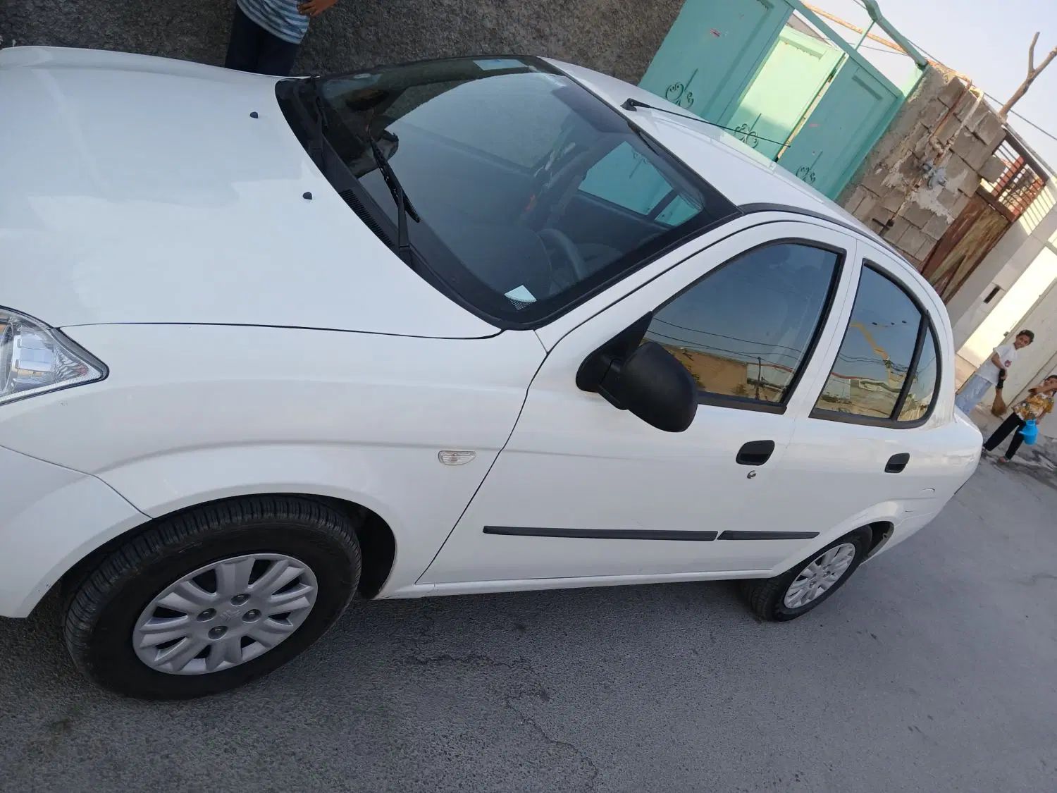 تیبا صندوق دار SX - 1400