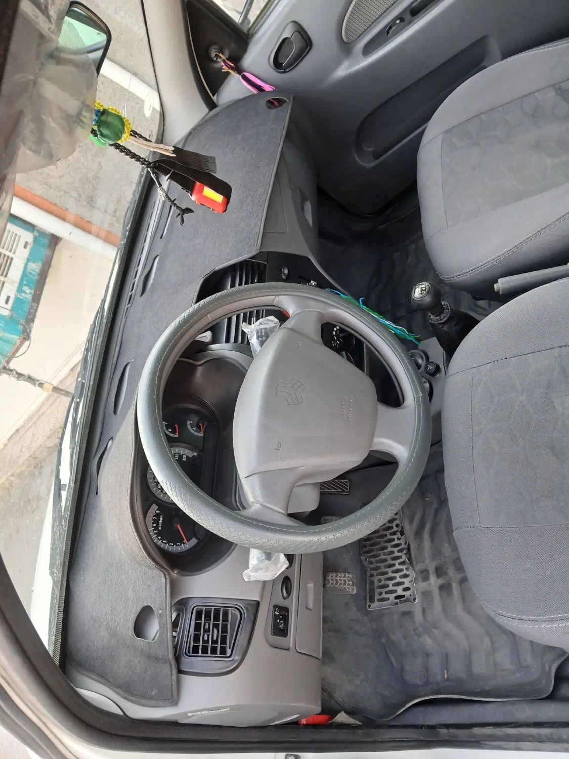 تیبا صندوق دار SX - 1400