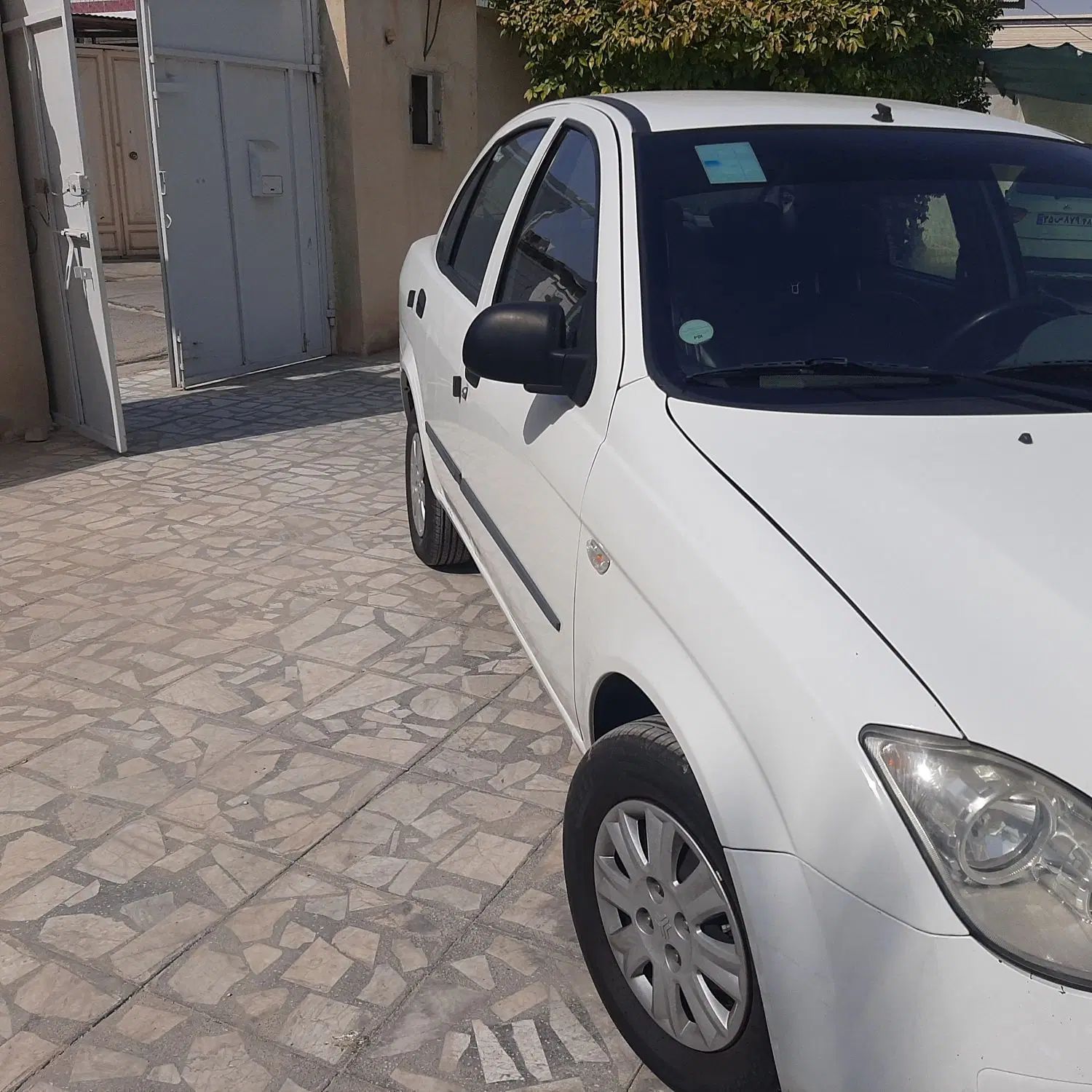 تیبا صندوق دار SX - 1400