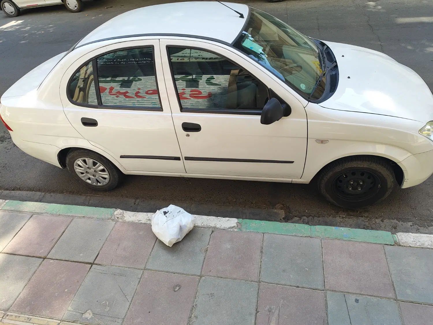 تیبا صندوق دار SX - 1400