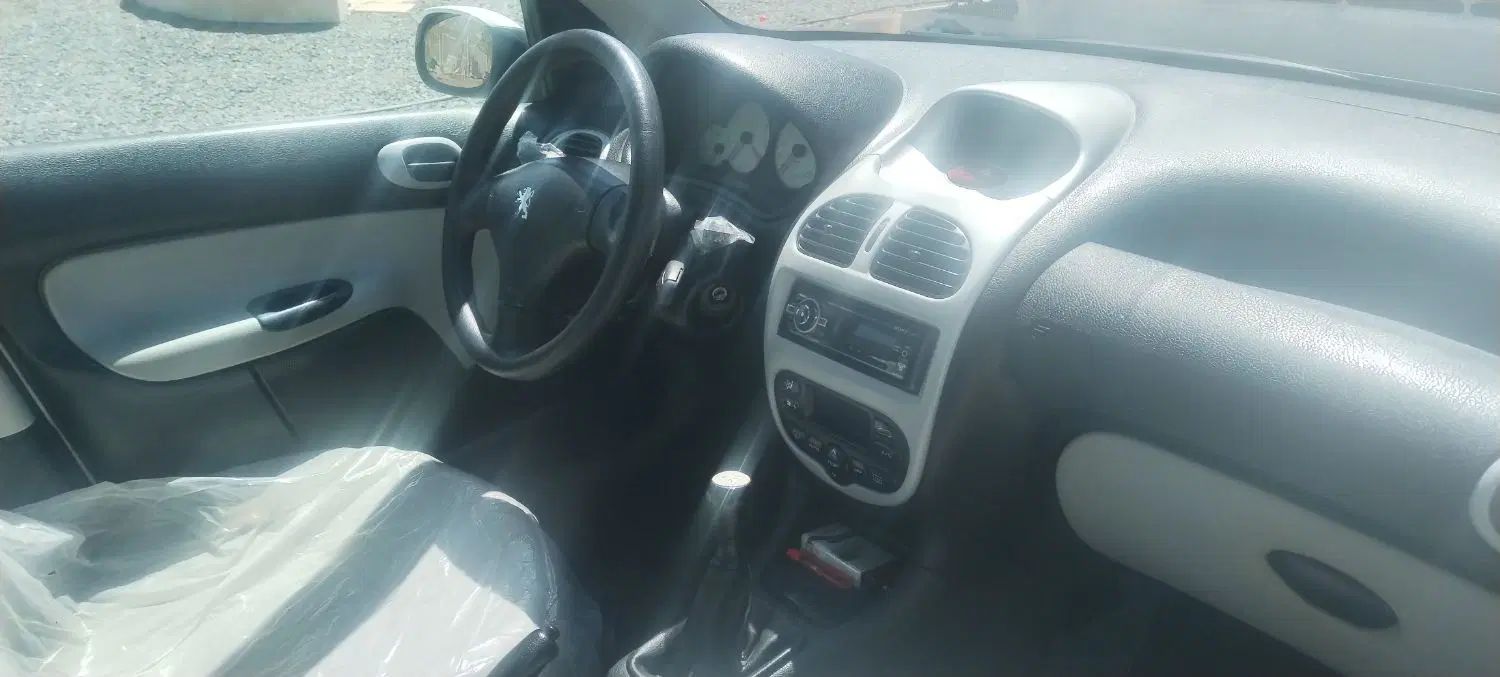 پژو ۲۰۶ صندوق دار v8 - 1388