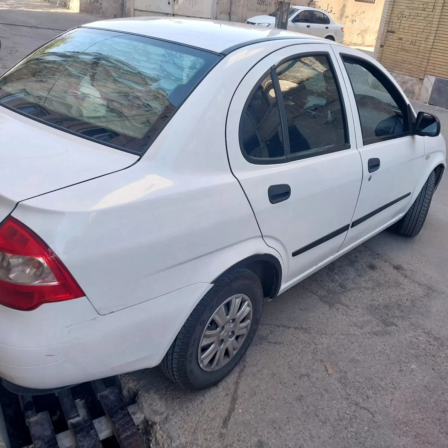 تیبا صندوق دار SX - 1398