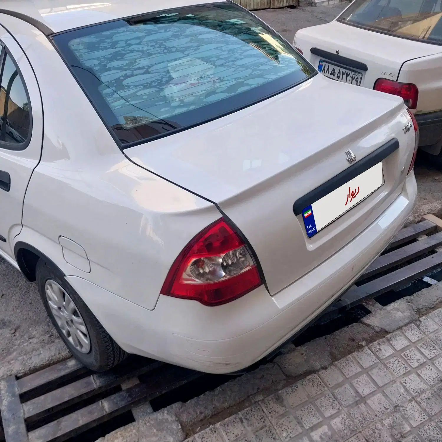 تیبا صندوق دار SX - 1398