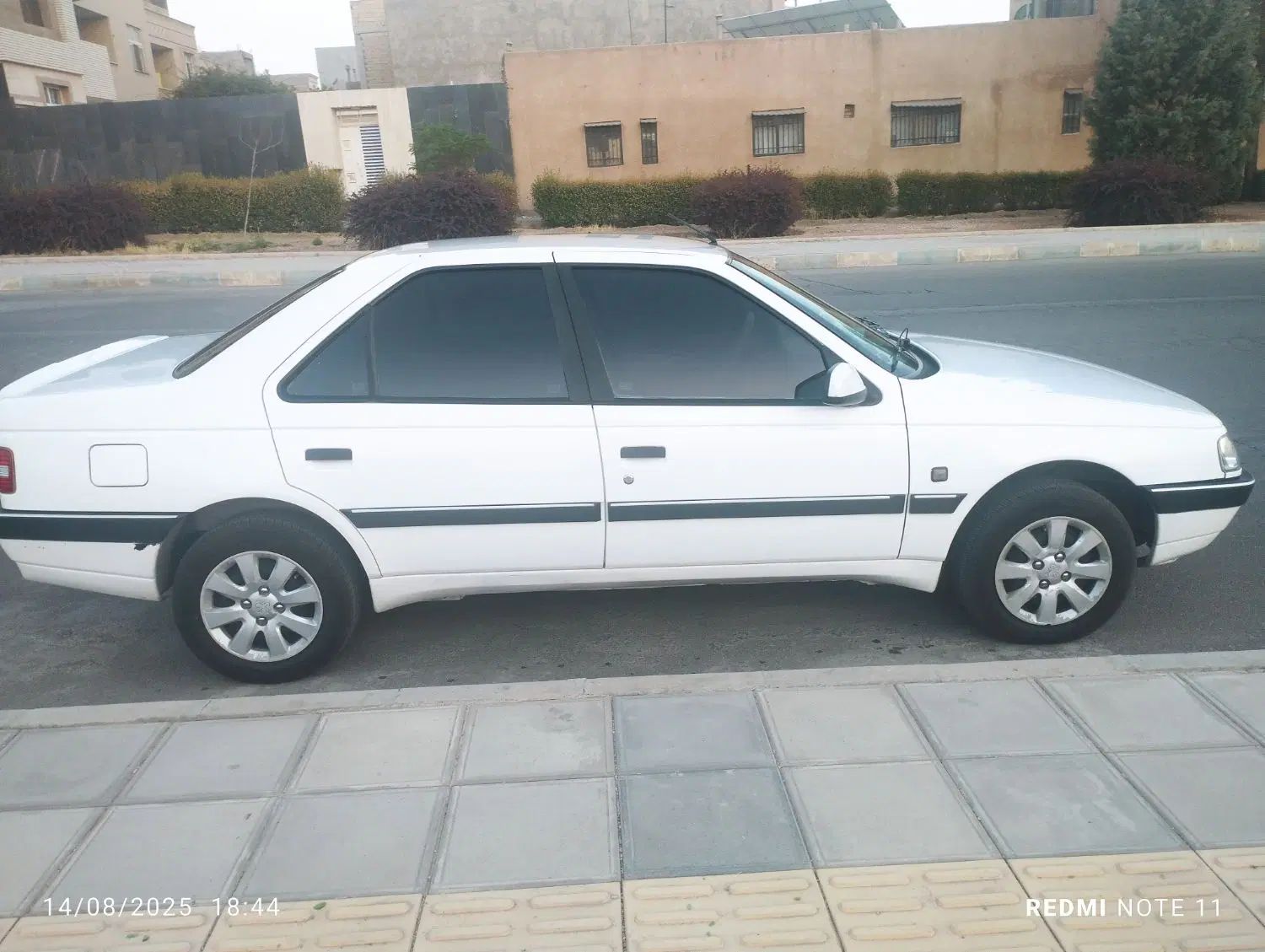 پژو 405 SLX بنزینی TU5 - 1393