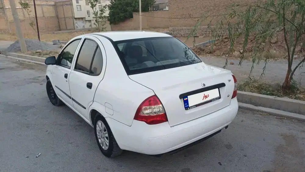 تیبا صندوق دار EX - 1395