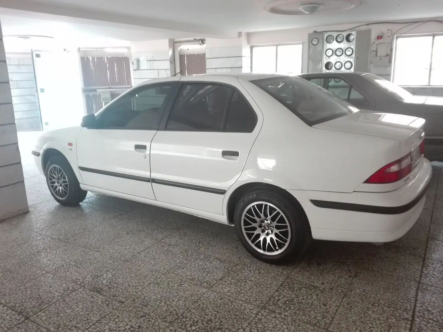 سمند LX XU7 - 1395