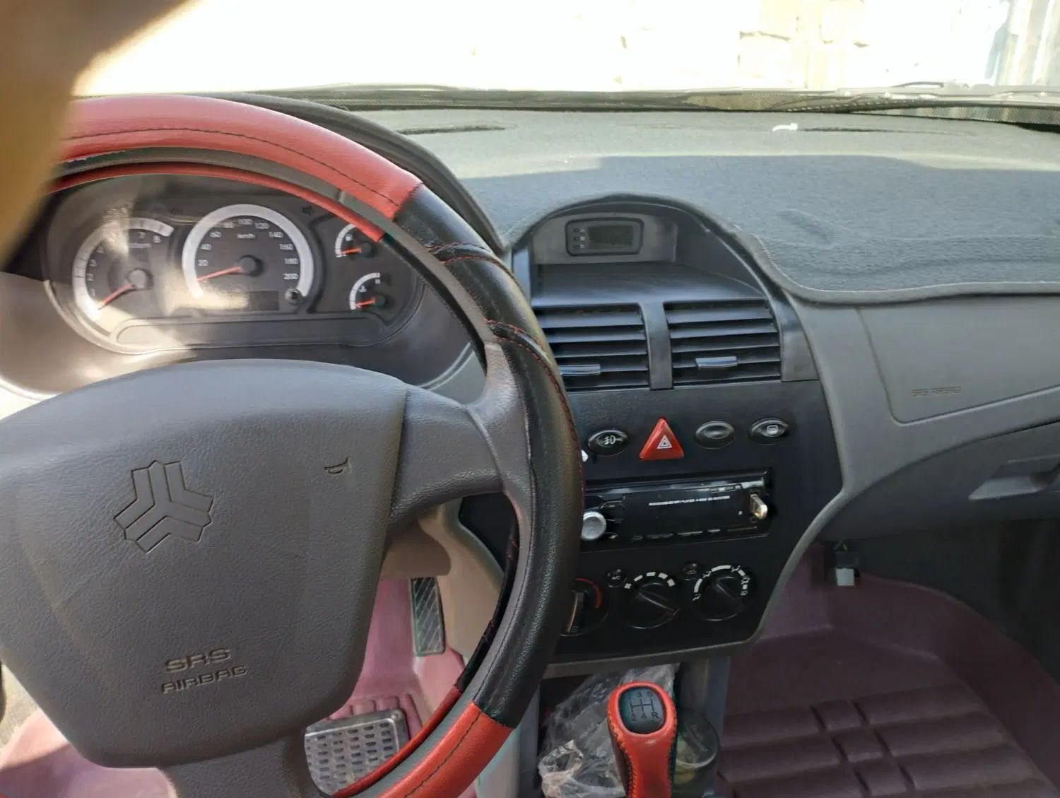 تیبا صندوق دار SX - 1400