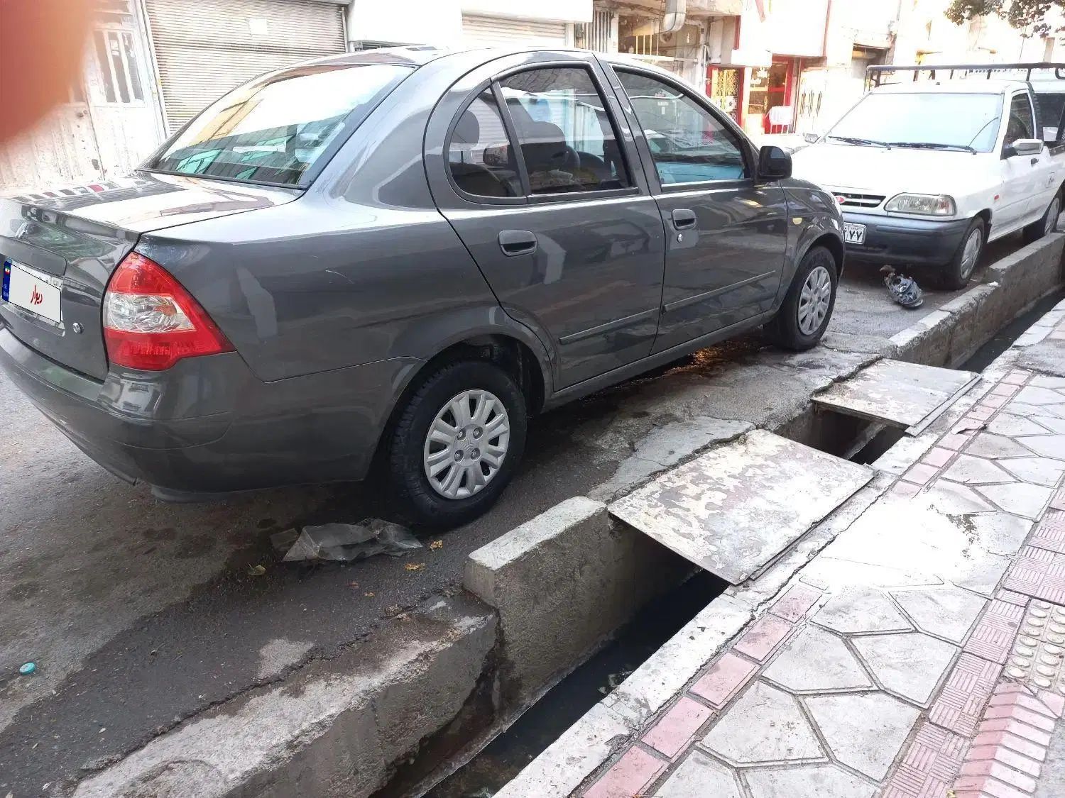 تیبا صندوق دار SX - 1398