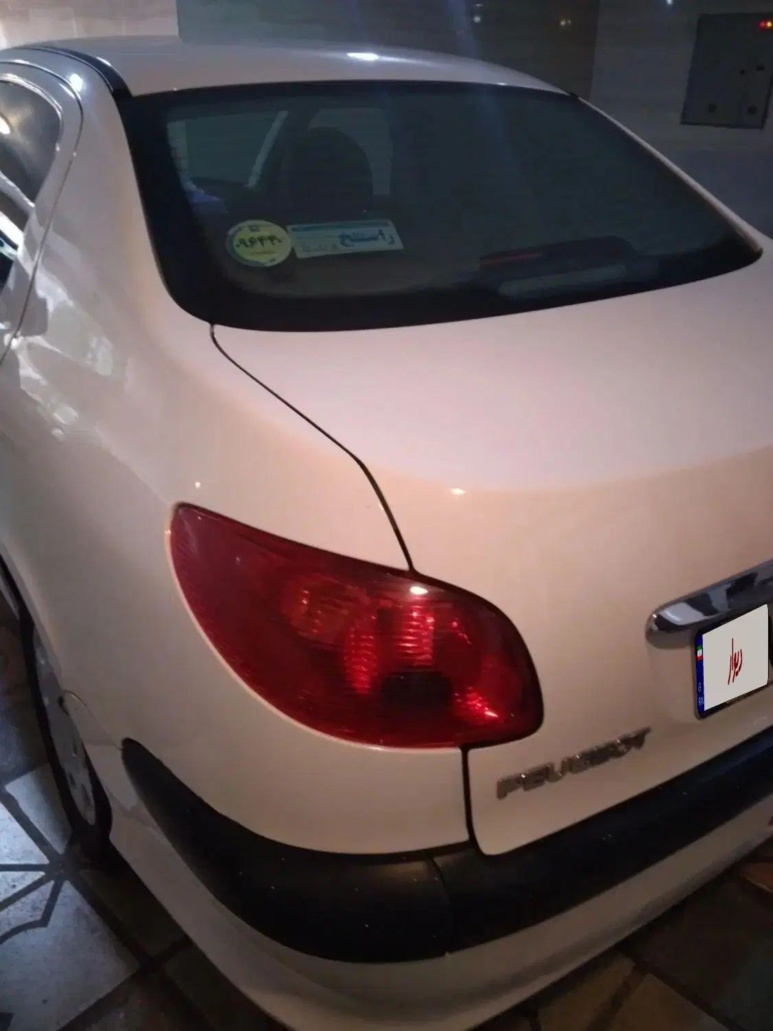 پژو ۲۰۶ صندوق دار v8 - 1399